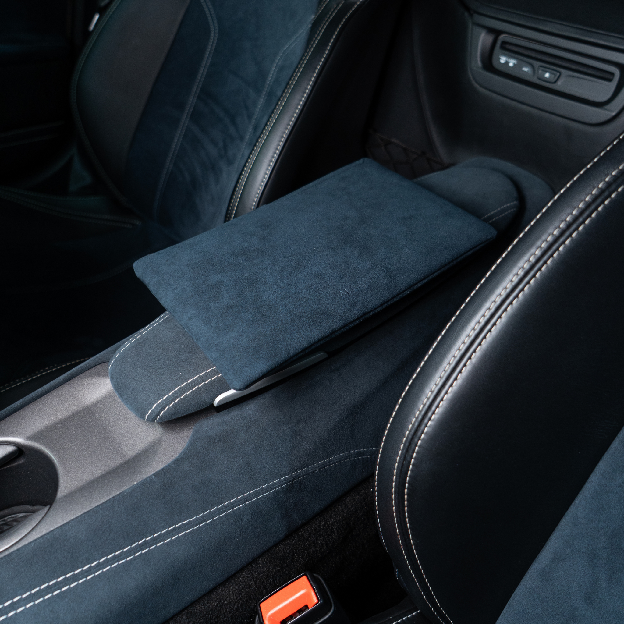 Alcantara Pouch - Ocean Blue