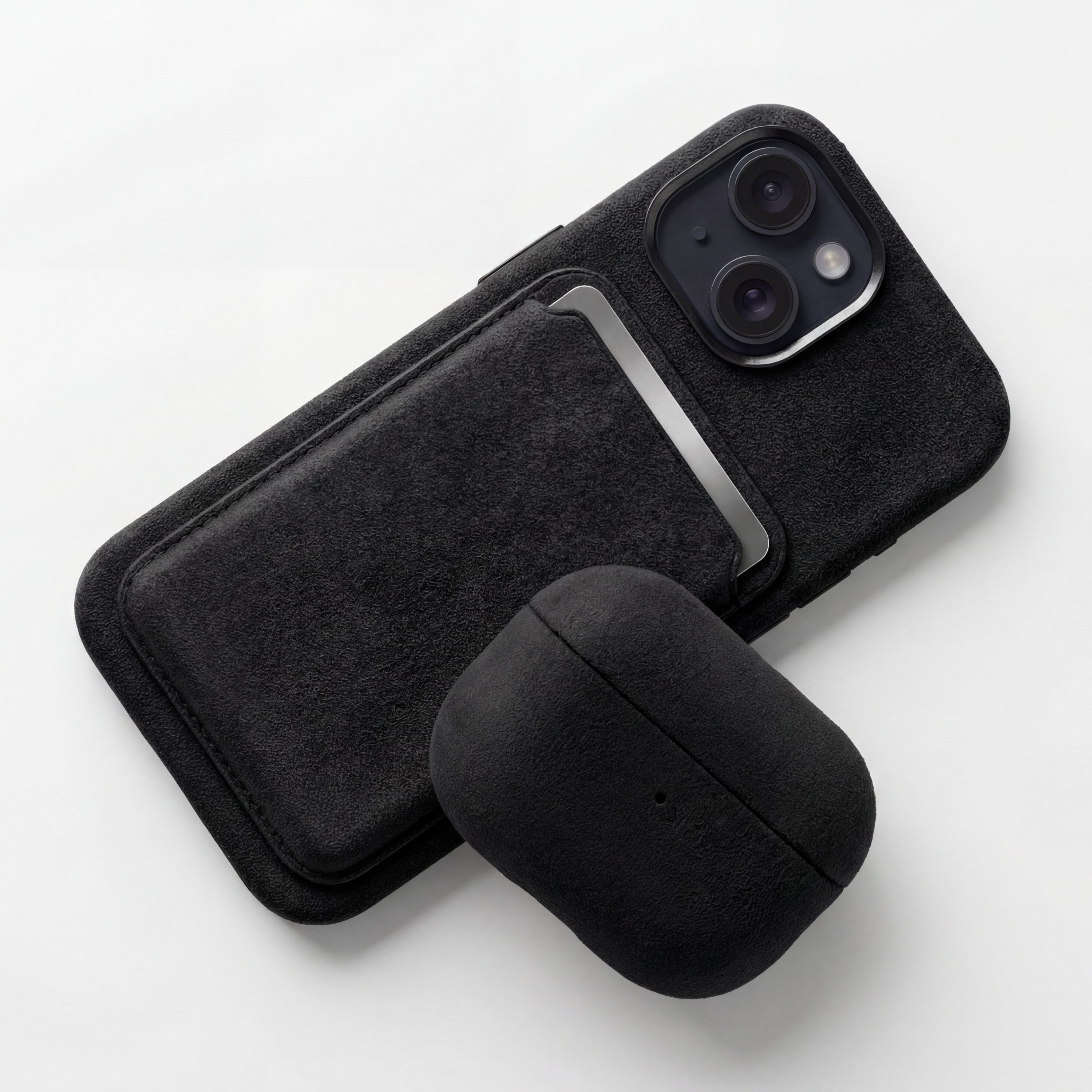 iPhone 15 - Alcantara Case - Deep Black