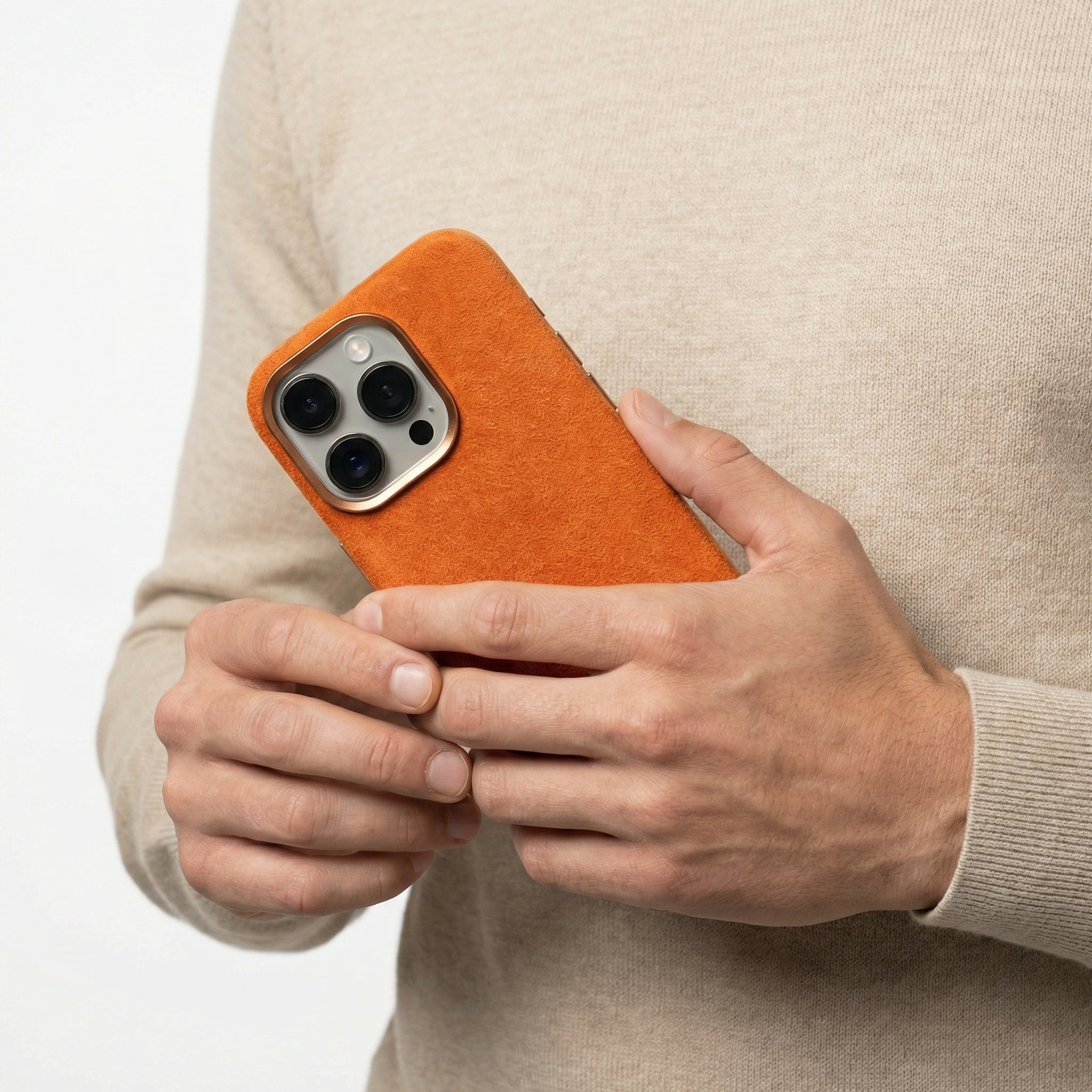 iPhone 16 Pro Max - Alcantara Case - Orange - Alcanside